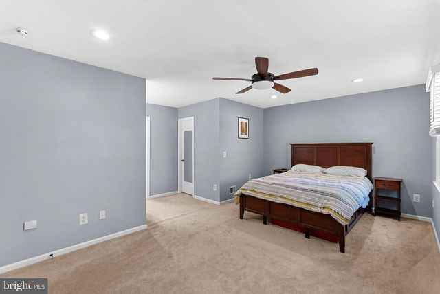 1100 JEFF RYAN DR, Herndon, VA 20170