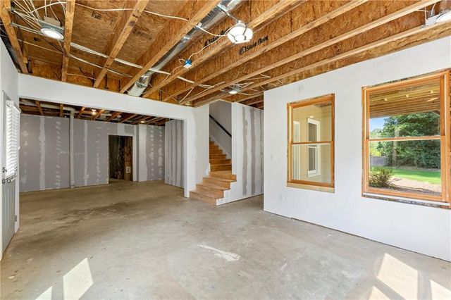 5050 Fenwick Drive, Cumming, GA 30040