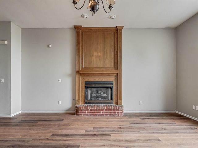 1085 Pioneer Road, Tuttle, OK 73089