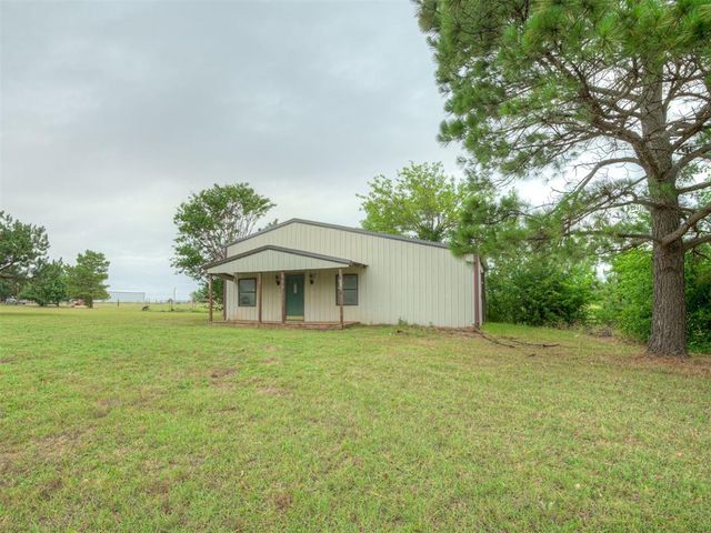 1085 Pioneer Road, Tuttle, OK 73089