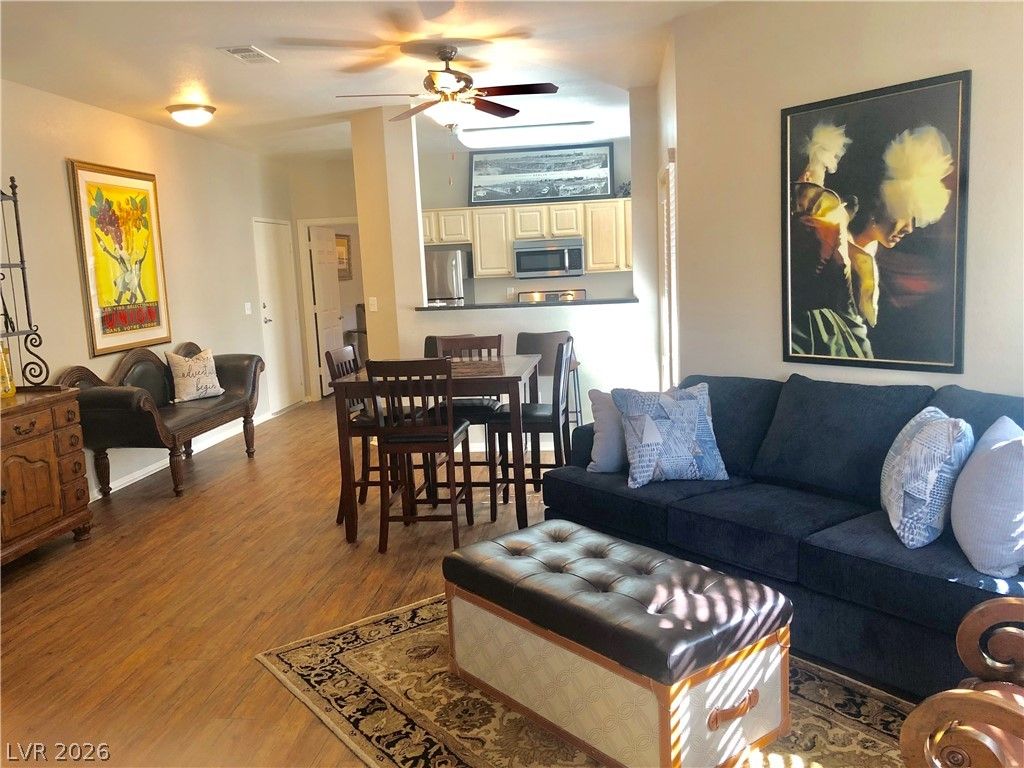 5250 South RAINBOW Boulevard 2105, Las Vegas, NV 89118 — exterior