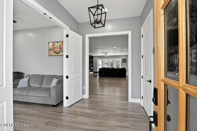 377 Margot Drive, Sparta, TN 38583