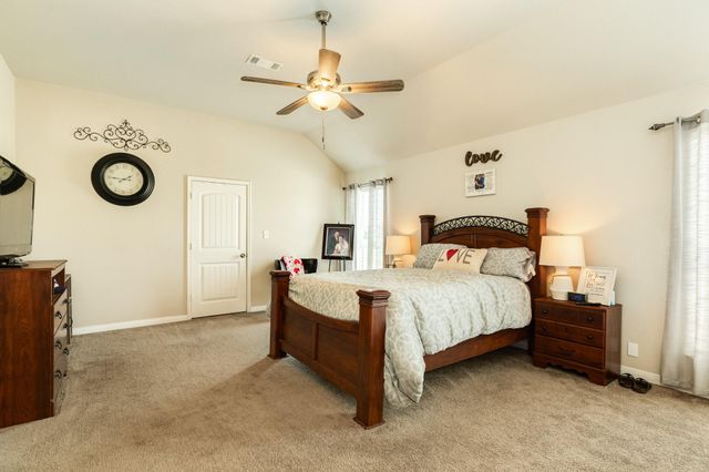 920 Quarter Horse Trail, Angleton, TX 77515