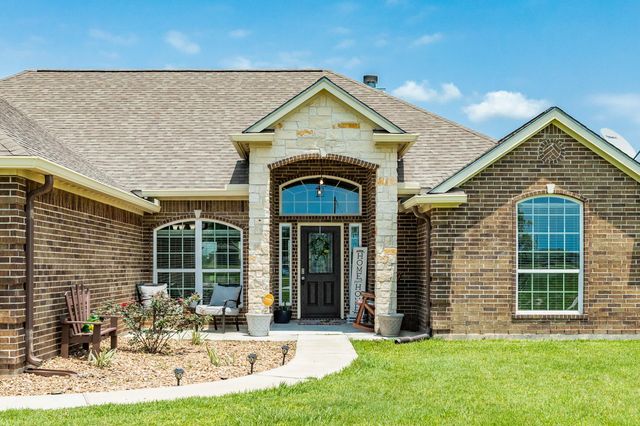 920 Quarter Horse Trail, Angleton, TX 77515