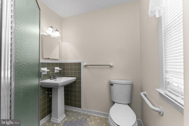 208 CONCORD AVE, Exton, PA 19341