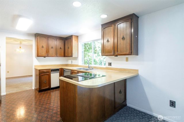 20814 28th Avenue SE, Bothell, WA 98021