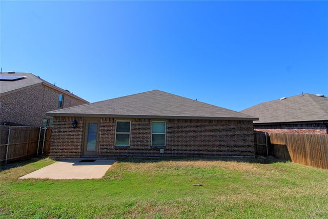 2428 Rosharon Drive, Forney, TX 75126