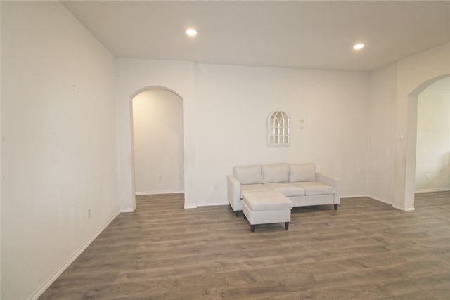 2428 Rosharon Drive, Forney, TX 75126