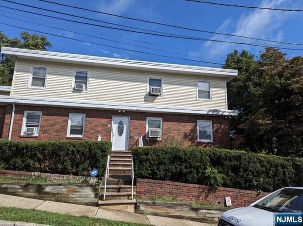 11 Crist Avenue, Hawthorne, NJ 07506