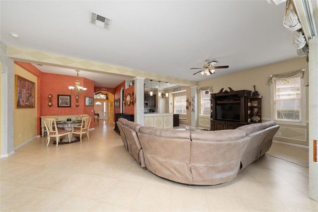 14310 SPORTS CLUB WAY, Orlando, FL 32837