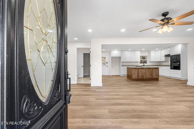 195 Ritchey Rd, Loudon, TN 37774