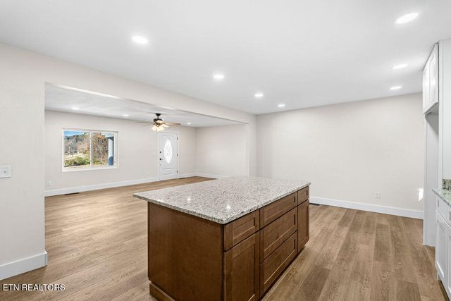 195 Ritchey Rd, Loudon, TN 37774