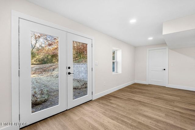 195 Ritchey Rd, Loudon, TN 37774