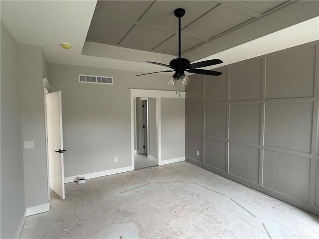 1906 Owen Drive, Pleasant Hill, MO 64080
