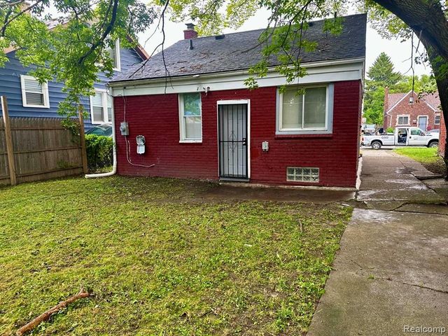 18445 Alcoy Street, Detroit, MI 48205