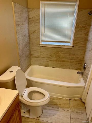 18445 Alcoy Street, Detroit, MI 48205