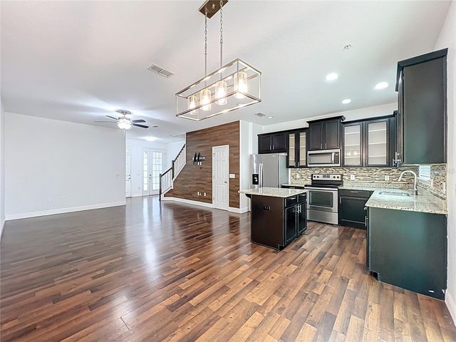 4886 MATTEO TRAIL, Orlando, FL 32839