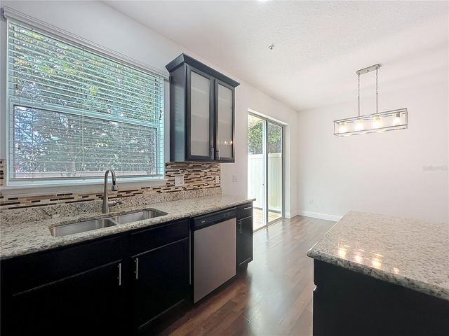 4886 MATTEO TRAIL, Orlando, FL 32839