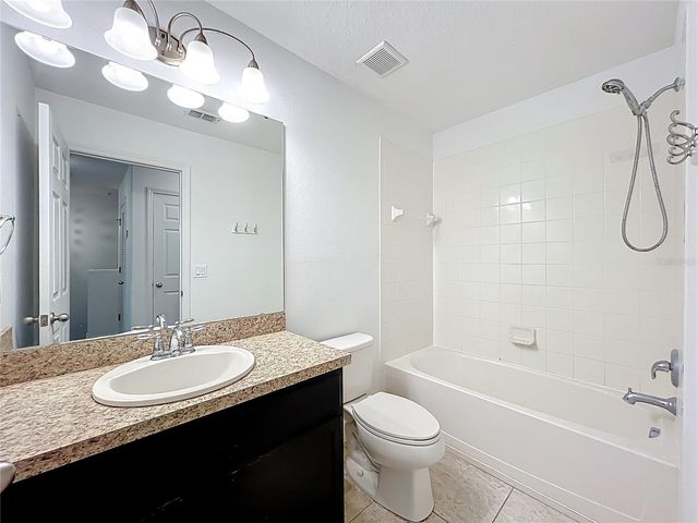 4886 MATTEO TRAIL, Orlando, FL 32839