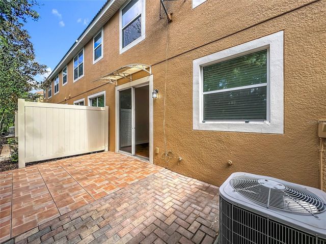 4886 MATTEO TRAIL, Orlando, FL 32839