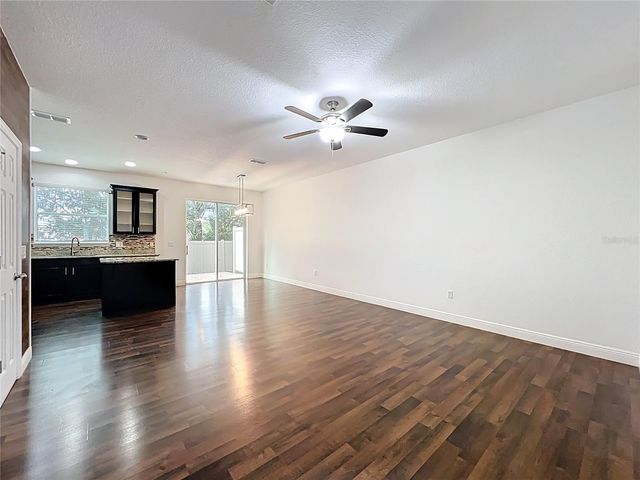 4886 MATTEO TRAIL, Orlando, FL 32839