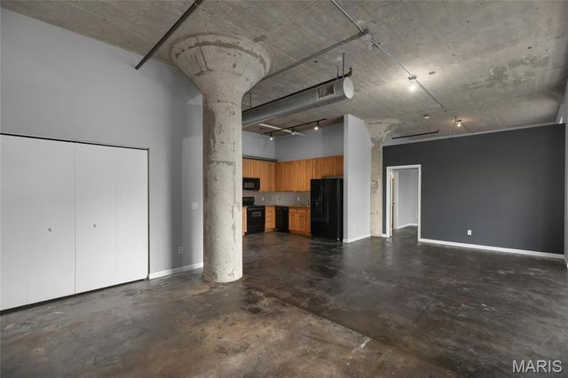 1511 Locust Street 306, St Louis, MO 63103
