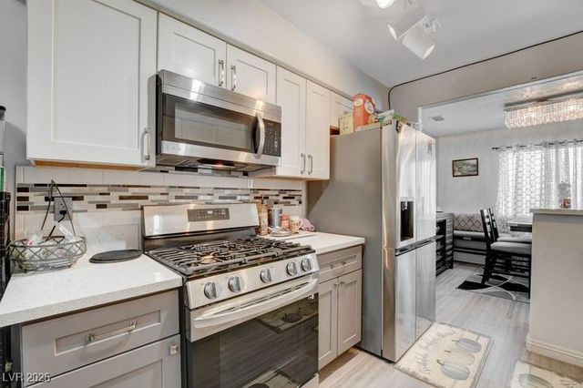 8445 Pacific Fountain Avenue, Las Vegas, NV 89117