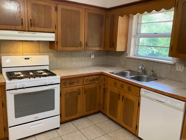 804 W 56TH Street, North Little Rock, AR 72118