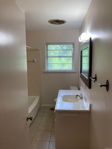 804 W 56TH Street, North Little Rock, AR 72118
