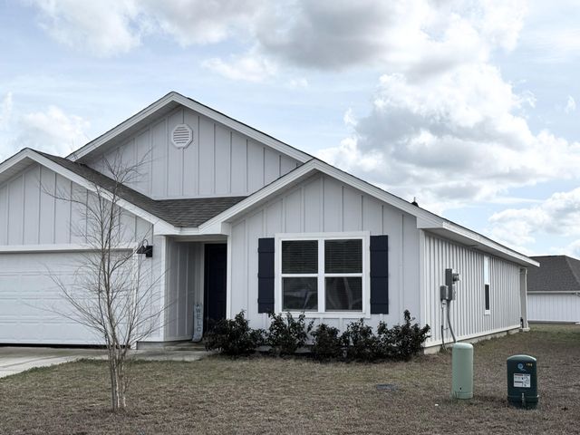 809 Otto Loop, Crestview, FL 32539