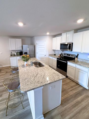 809 Otto Loop, Crestview, FL 32539