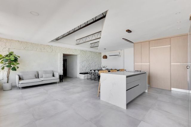 7 CALLE ROSA PH, Carolina, PR 00979