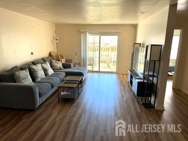 1311 Fernwood Court, New Brunswick, NJ 08901