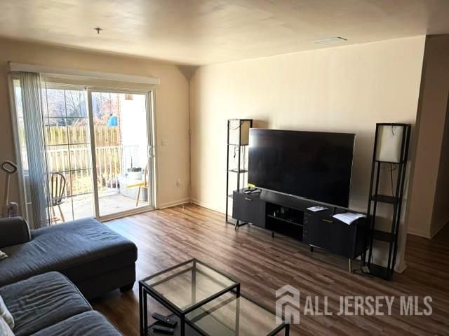 1311 Fernwood Court, New Brunswick, NJ 08901