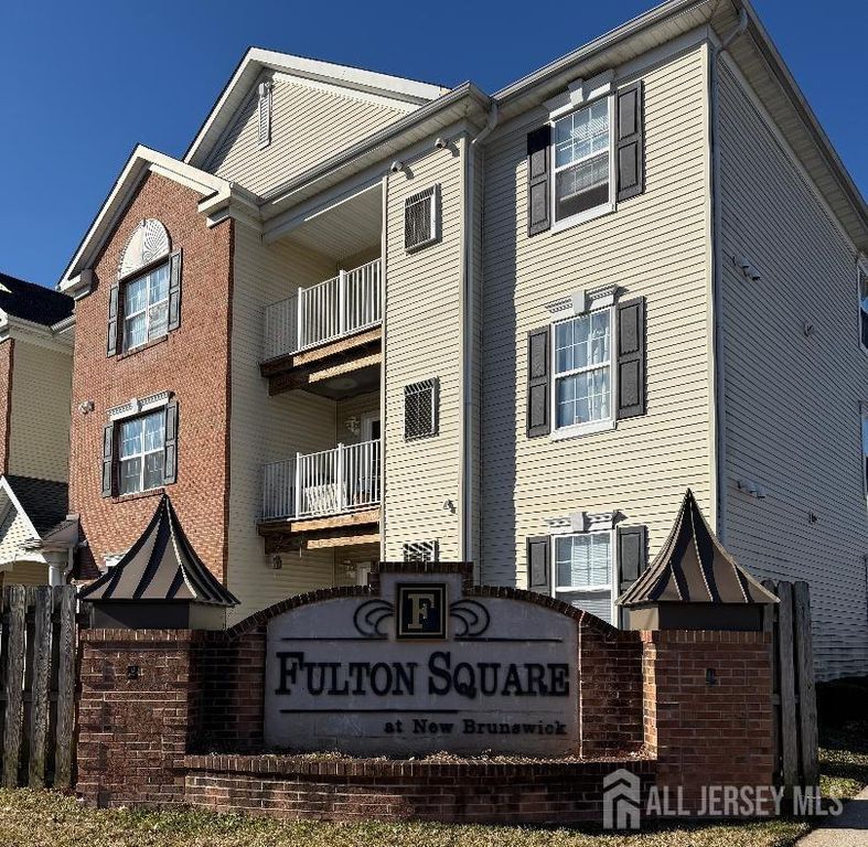 1311 Fernwood Court, New Brunswick, NJ 08901