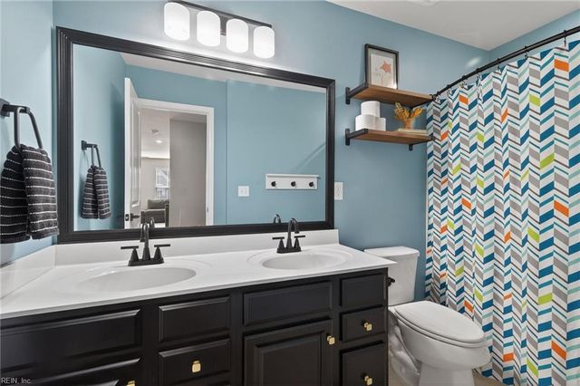 224 Farmington PL, Smithfield, VA 23430