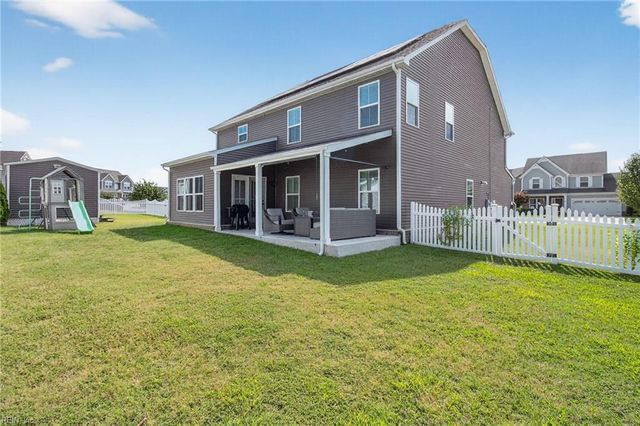 224 Farmington PL, Smithfield, VA 23430