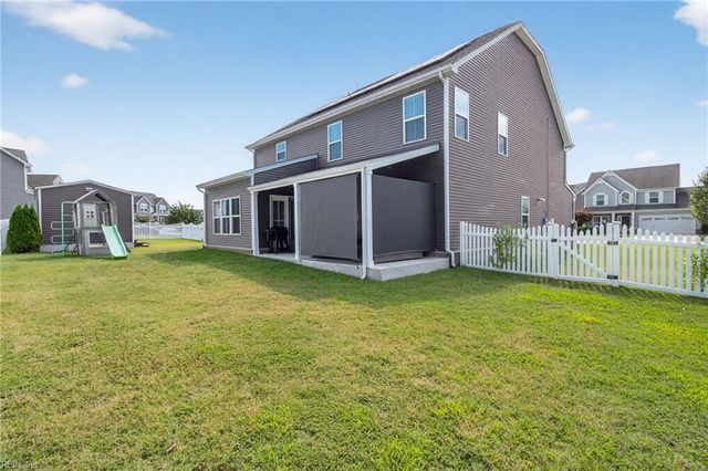 224 Farmington PL, Smithfield, VA 23430