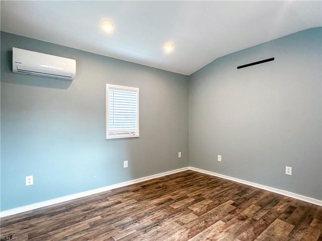 224 Farmington PL, Smithfield, VA 23430