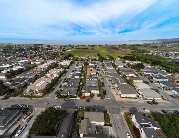 466 Willow Avenue, Half Moon Bay, CA 94019