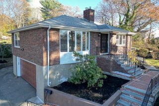 48 Conrad St, Braintree, MA 02184