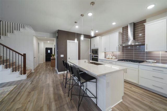 111 Gusto Cove, Sugar Land, TX 77469
