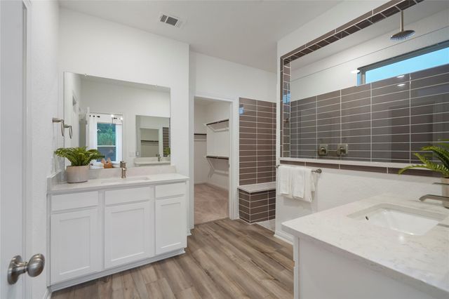 111 Gusto Cove, Sugar Land, TX 77469