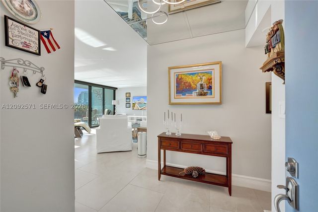 936 Intracoastal Dr 4F, Fort Lauderdale, FL 33304