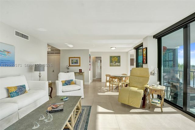 936 Intracoastal Dr 4F, Fort Lauderdale, FL 33304