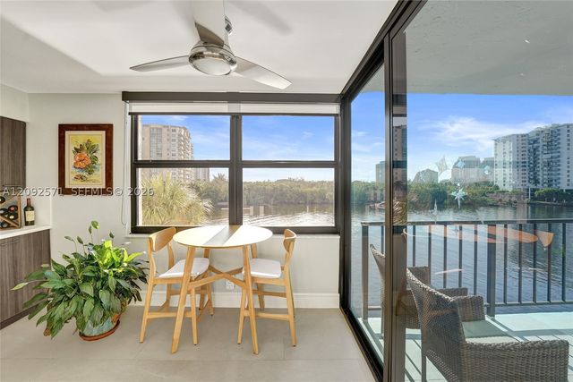 936 Intracoastal Dr 4F, Fort Lauderdale, FL 33304