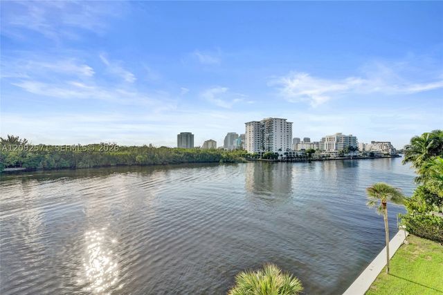 936 Intracoastal Dr 4F, Fort Lauderdale, FL 33304