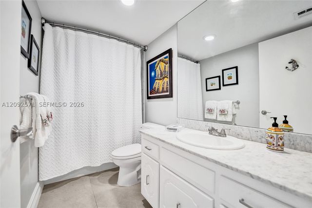 936 Intracoastal Dr 4F, Fort Lauderdale, FL 33304