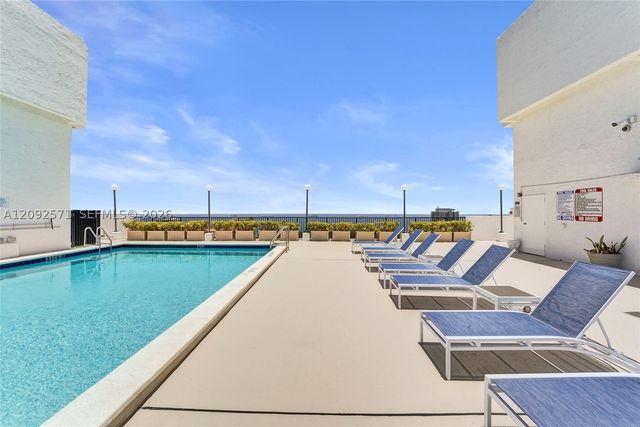936 Intracoastal Dr 4F, Fort Lauderdale, FL 33304