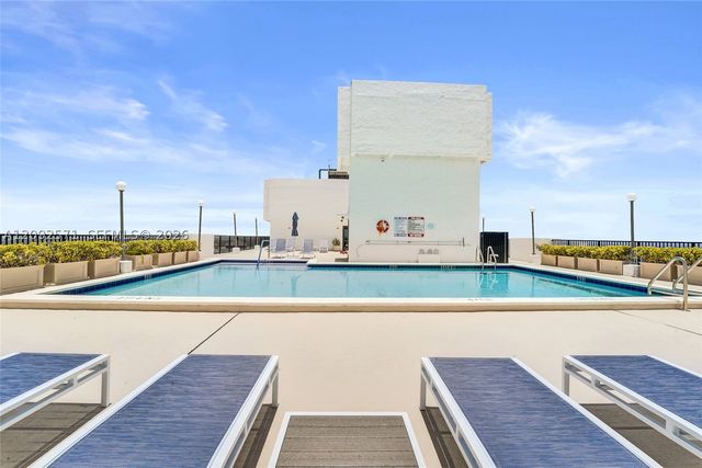 936 Intracoastal Dr 4F, Fort Lauderdale, FL 33304
